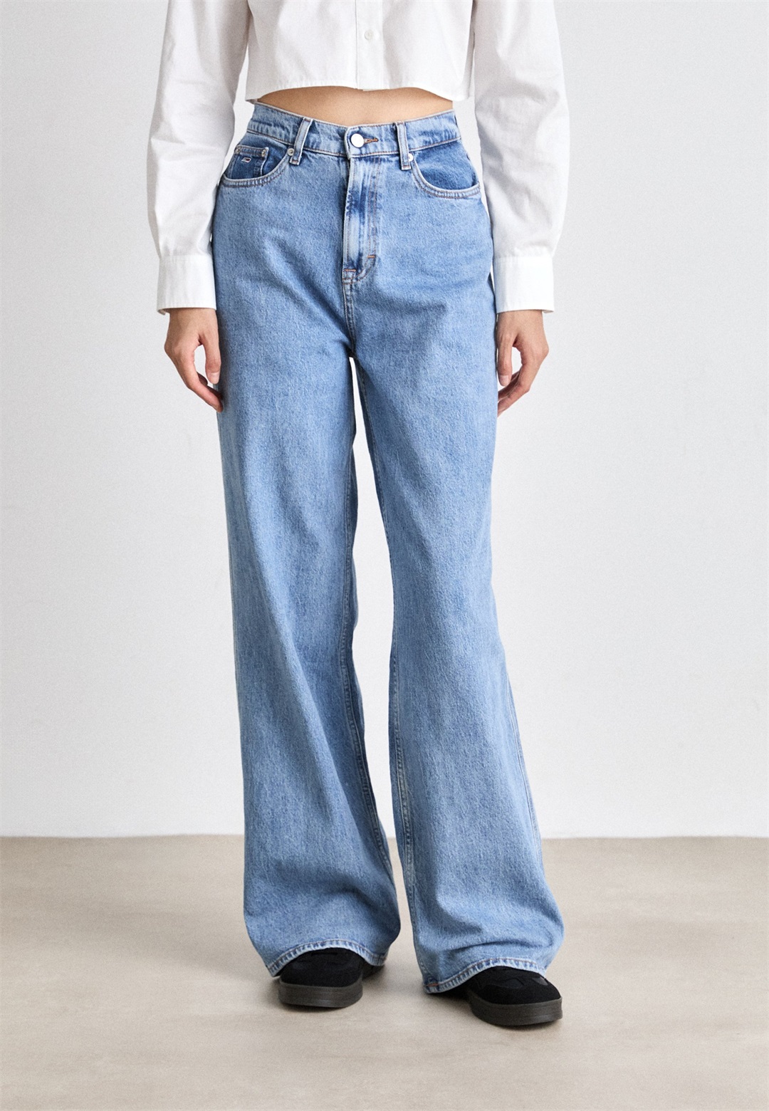 Tommy Jeans CLAIRE - Wide Leg - denim light/light-blue denim