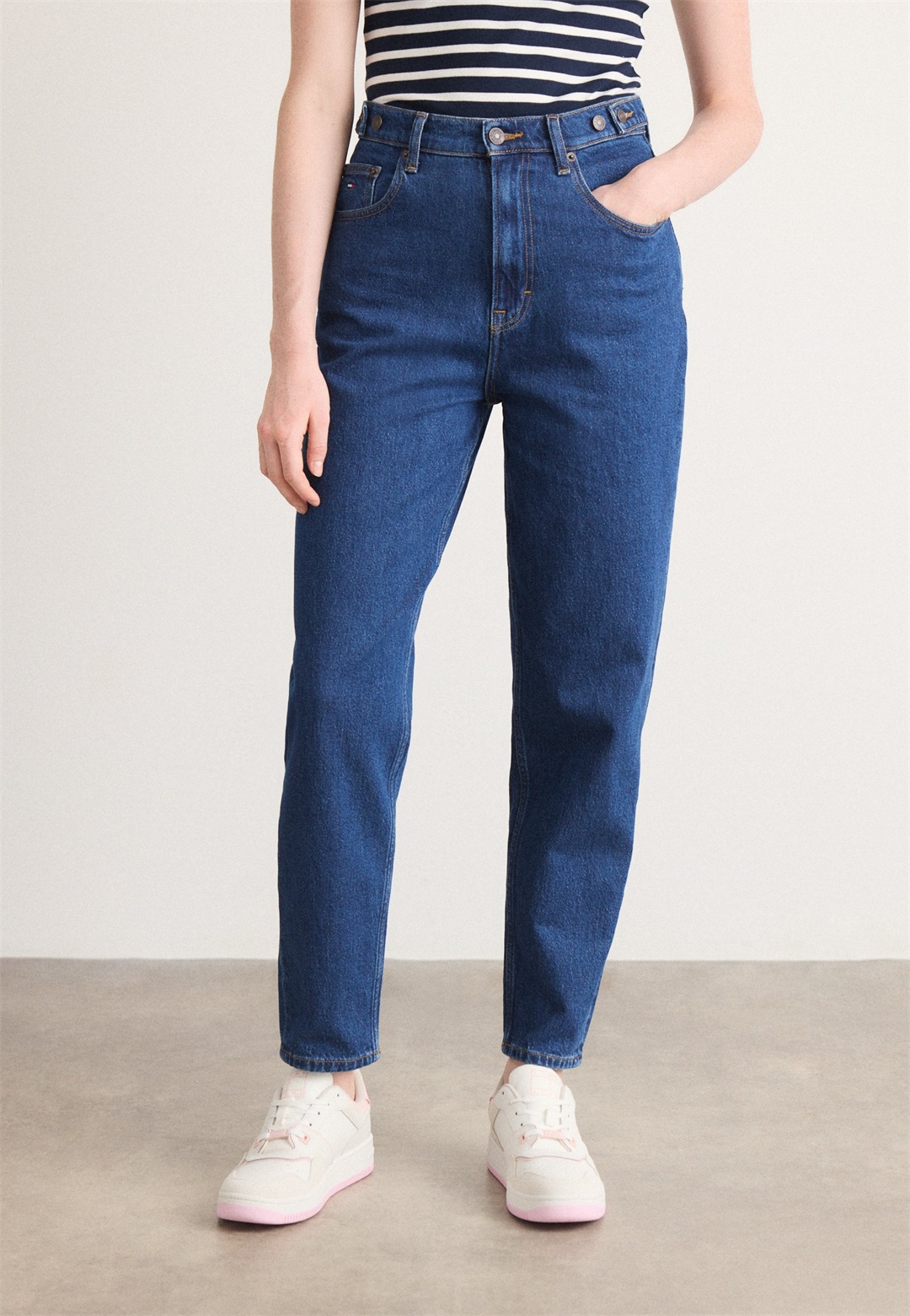 Tommy Jeans Mom Jeans - denim dark/dark-blue denim