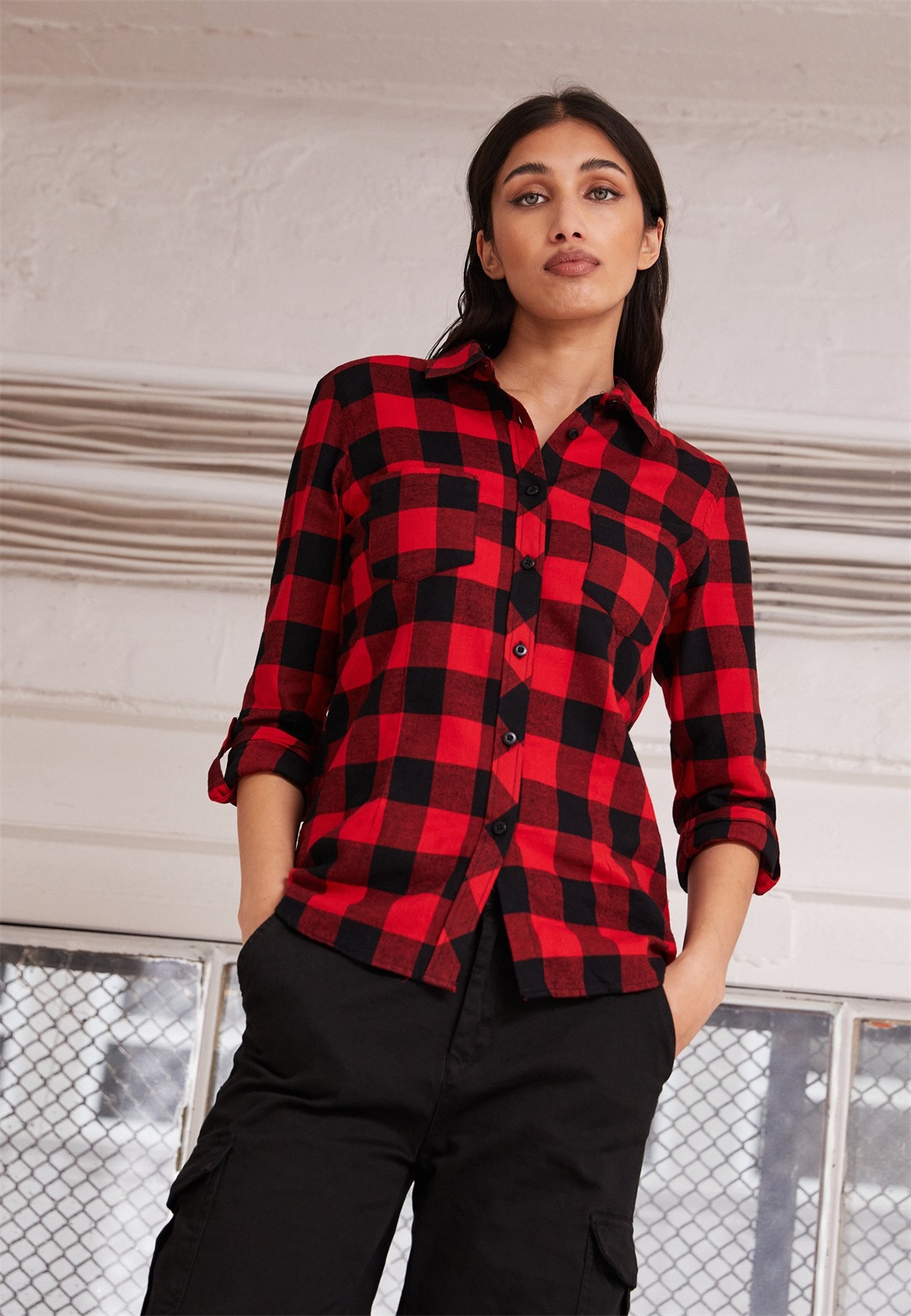 Urban Classics Hemdbluse - black/red/schwarz