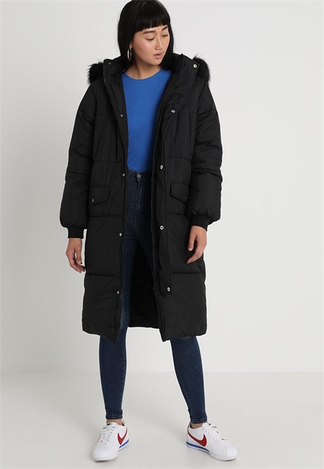 Urban Classics Wintermantel - black/schwarz