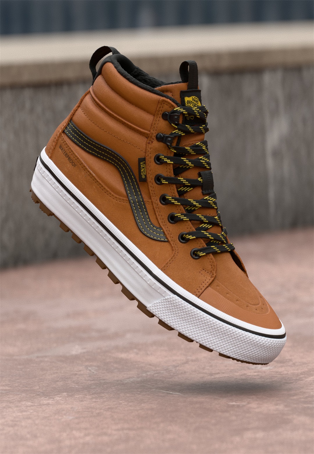 Vans MTE SK8 HI WATERPROOF INSULATED UNISEX - Sneaker high - glazed ginger/ocker