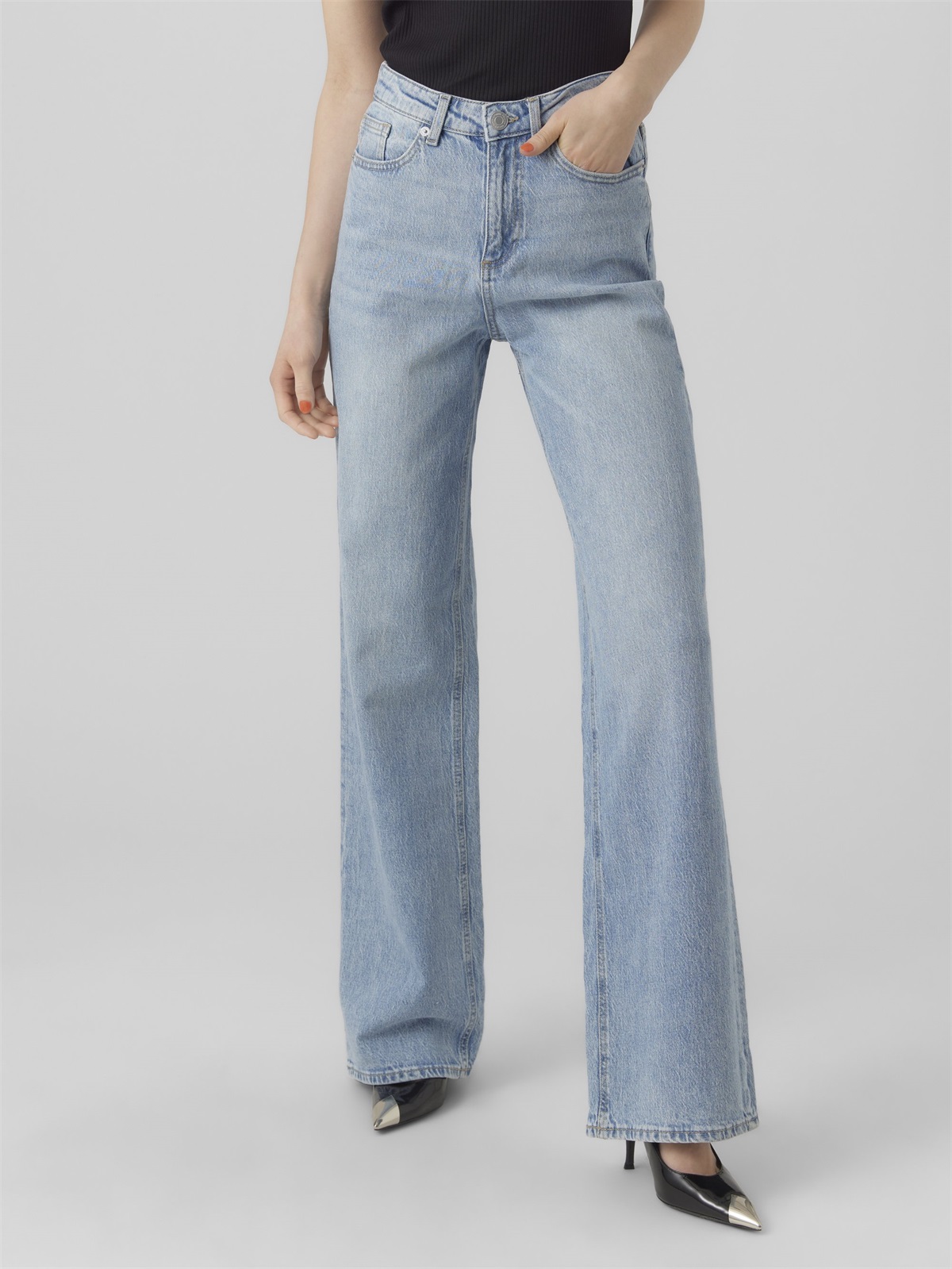 Vero Moda VMTESSA HR - Wide Leg - light blue denim/light-blue denim