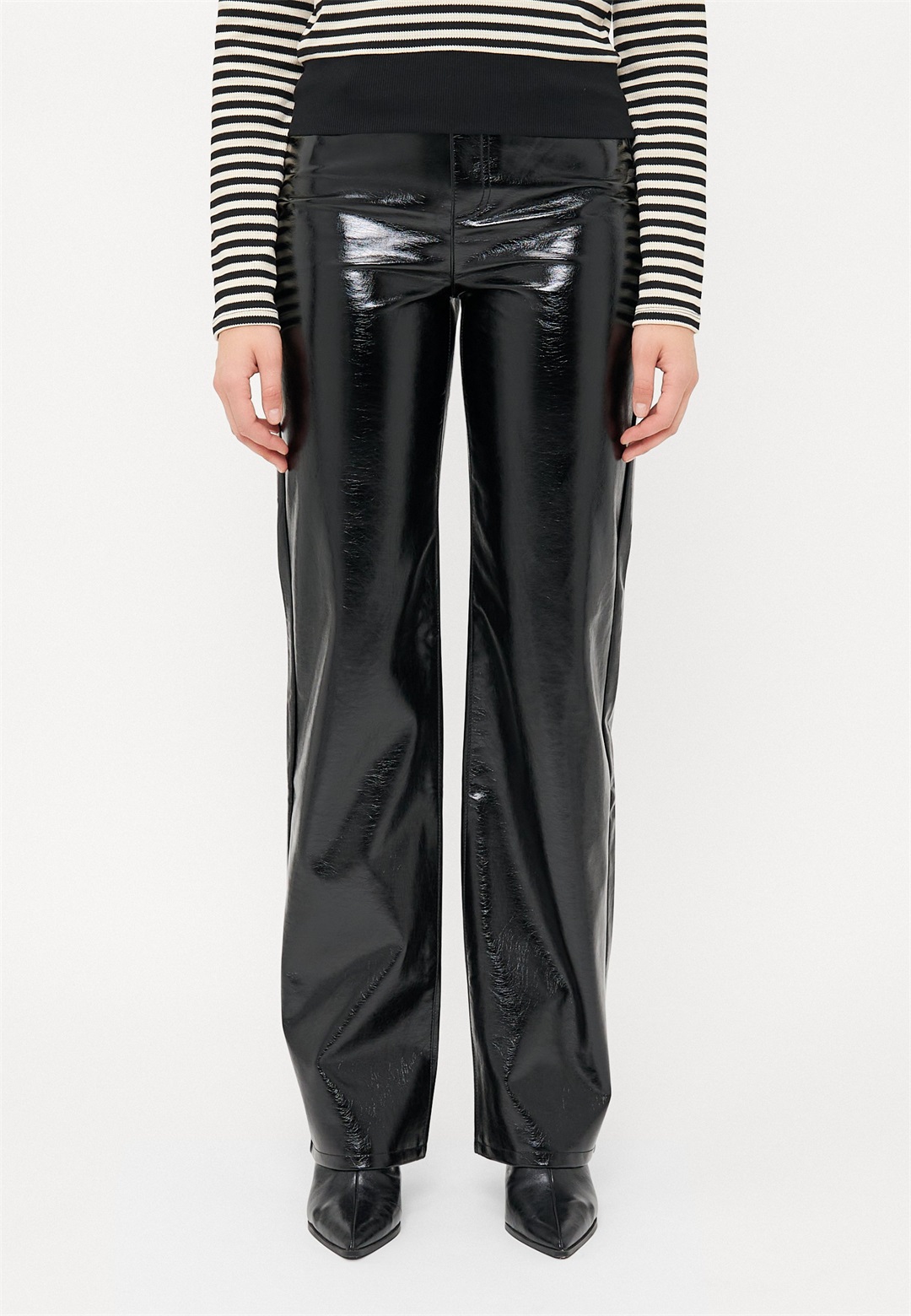 Vero Moda Tall VMTESSA WIDE - Stoffhose - black/schwarz