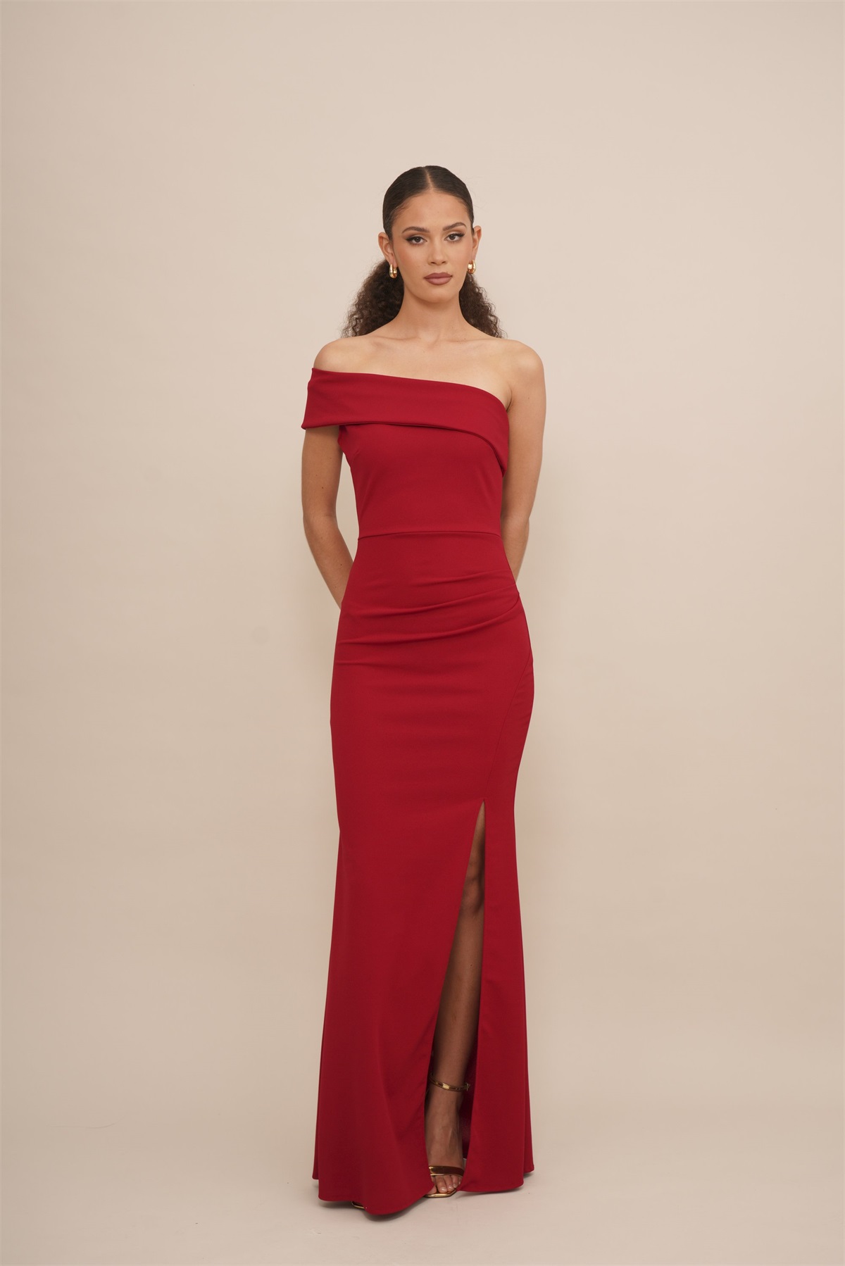 WAL G TALL INDIE OFF THE SHOULDER MAXI - Jerseykleid - cherry red/rot