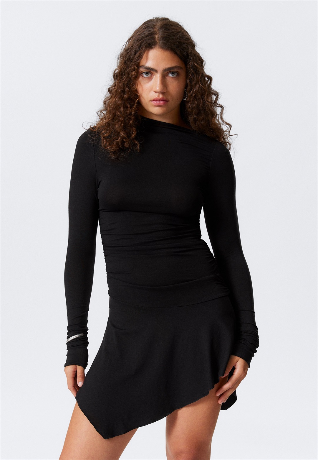 Weekday LONG SLEEVE MINI DRESS - Jerseykleid - black/schwarz