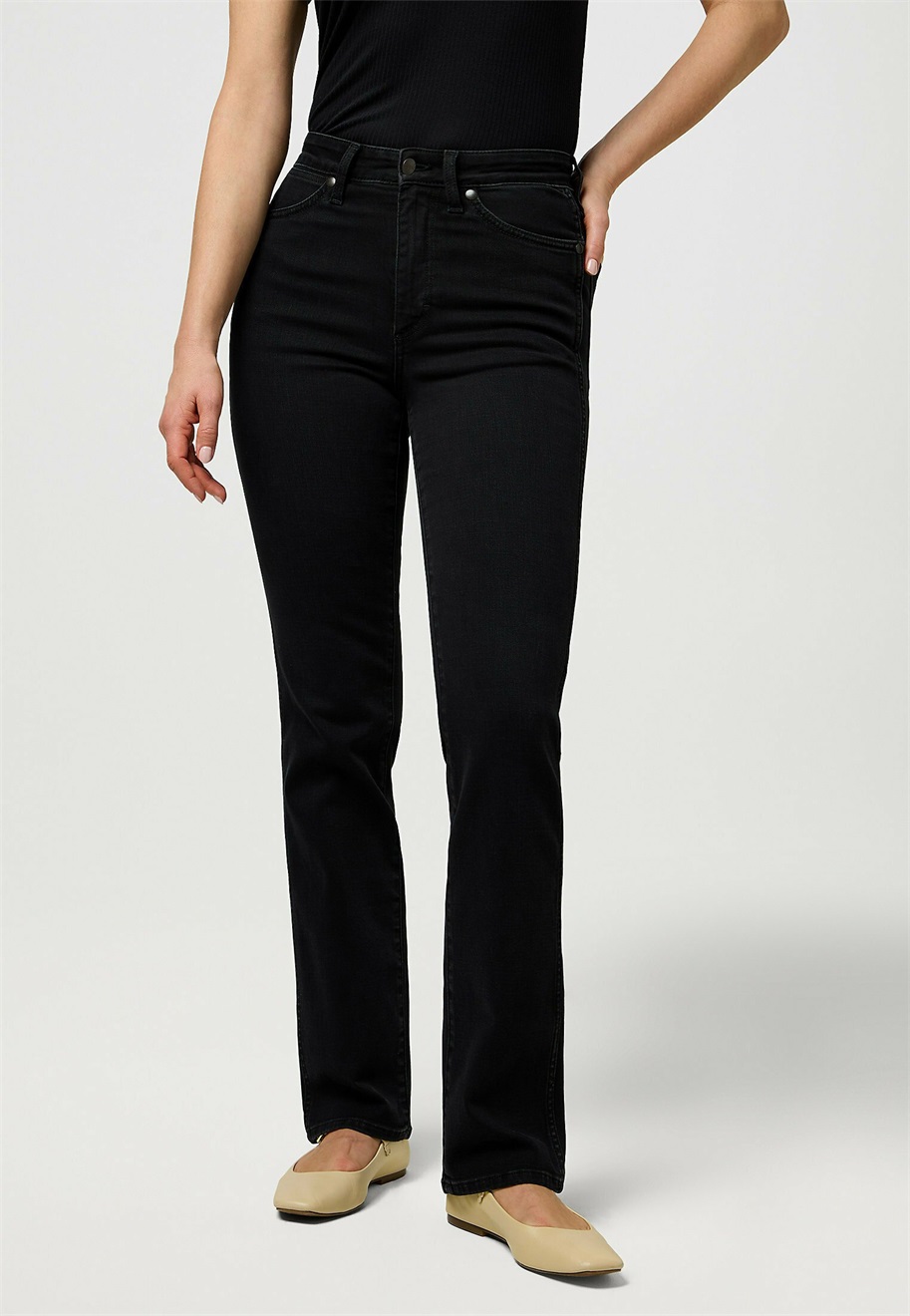 Wrangler STRAIGHT - Jeans Relaxed Fit - black/black denim