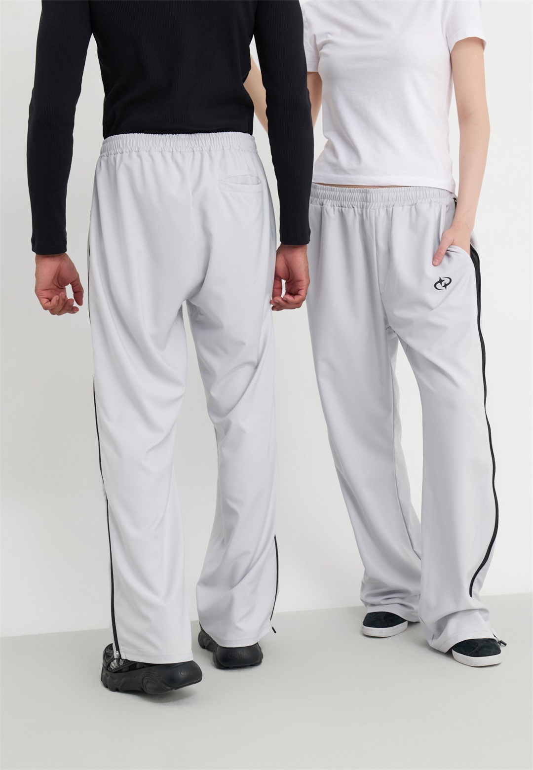 YOURTURN UNISEX - Jogginghose - mottled light grey/hellgrau-meliert YOURTURN UNISEX - Jogginghose - mottled light grey/hellgrau-meliert