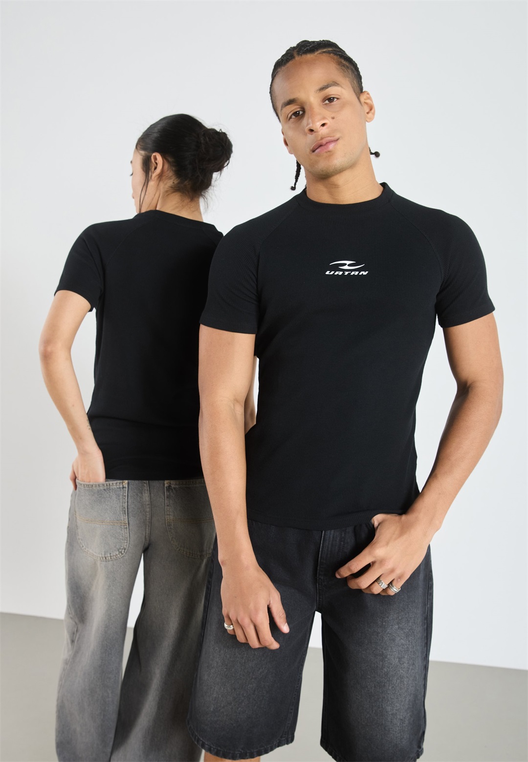 YOURTURN UNISEX WAFFLE MUSCLE FIT T SHIRT - T-Shirt basic - true black/schwarz